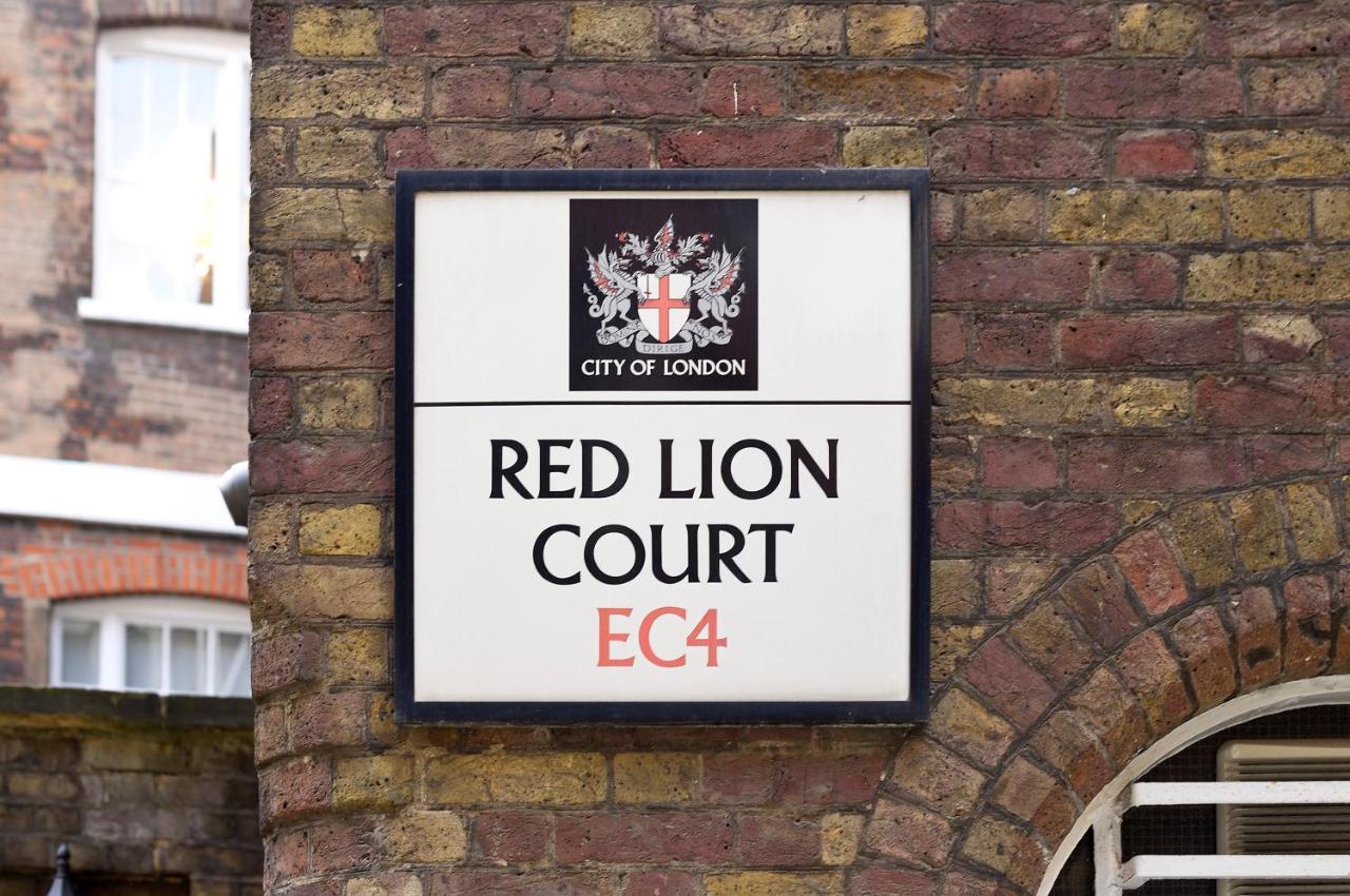 Red Lion Court By City2Stay Londra Esterno foto